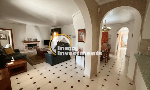 Resale - Villa - Ciudad Quesada - Central Quesada