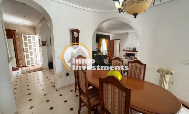 Resale - Villa - Ciudad Quesada - Central Quesada