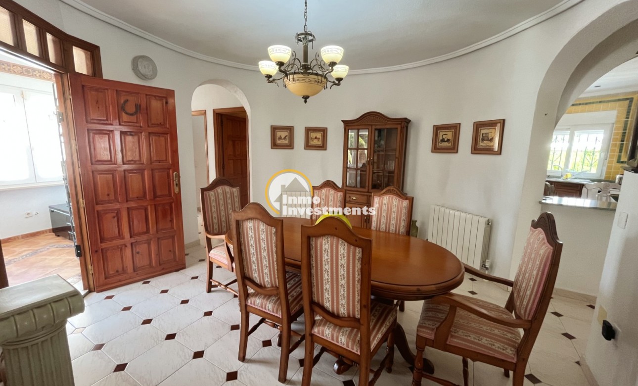 Resale - Villa - Ciudad Quesada - Central Quesada
