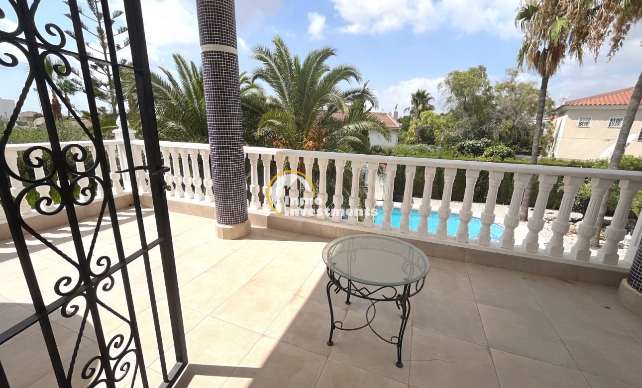 Resale - Villa - Ciudad Quesada - Central Quesada