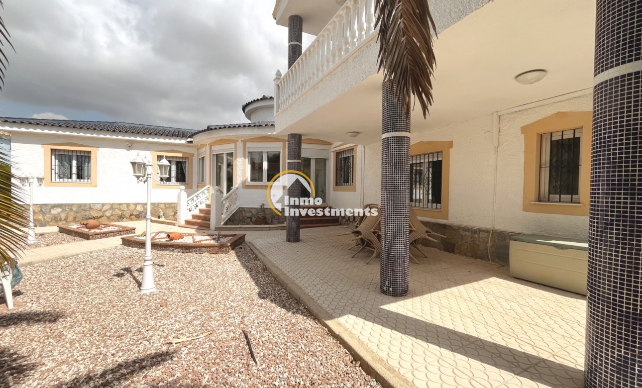 Resale - Villa - Ciudad Quesada - Central Quesada