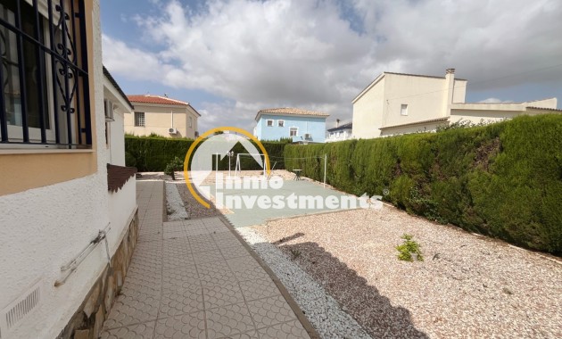 Resale - Villa - Ciudad Quesada - Central Quesada
