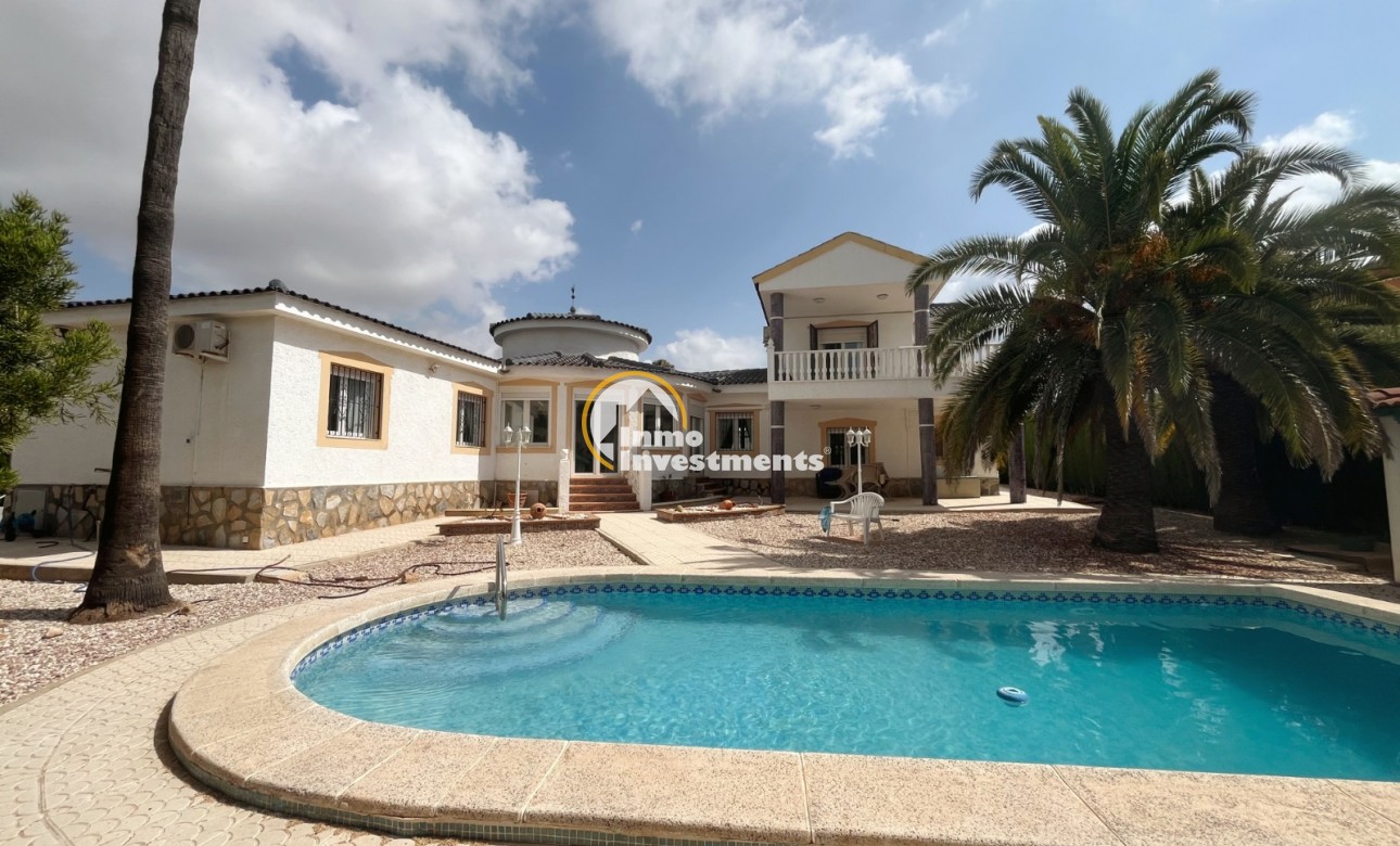 Resale - Villa - Ciudad Quesada - Central Quesada