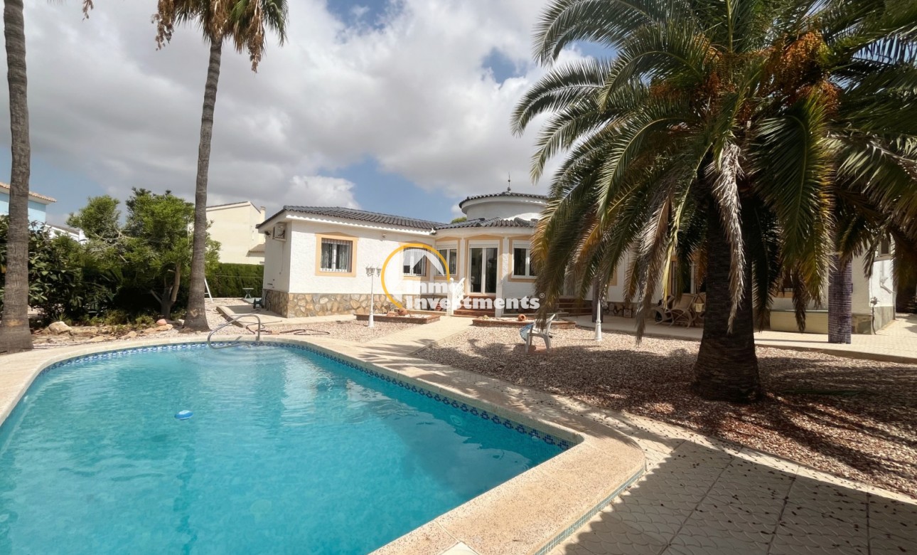 Resale - Villa - Ciudad Quesada - Central Quesada