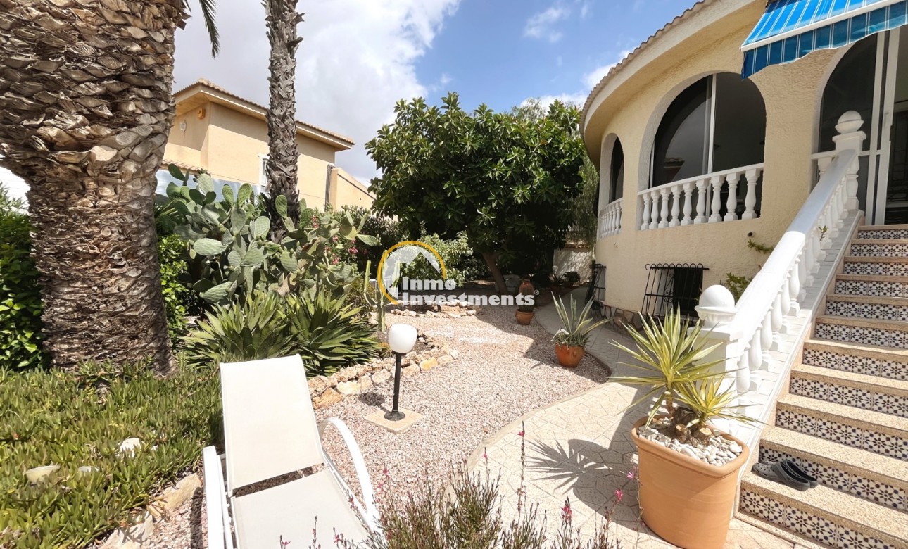Resale - Villa - Ciudad Quesada - Central Quesada