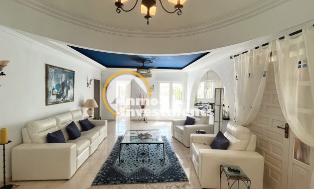 Resale - Villa - Ciudad Quesada - Central Quesada