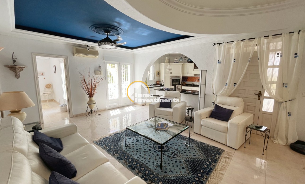 Resale - Villa - Ciudad Quesada - Central Quesada