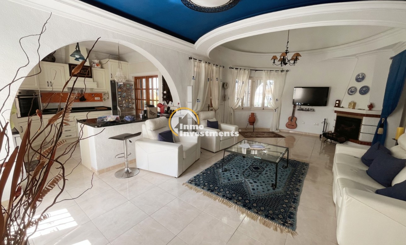 Resale - Villa - Ciudad Quesada - Central Quesada