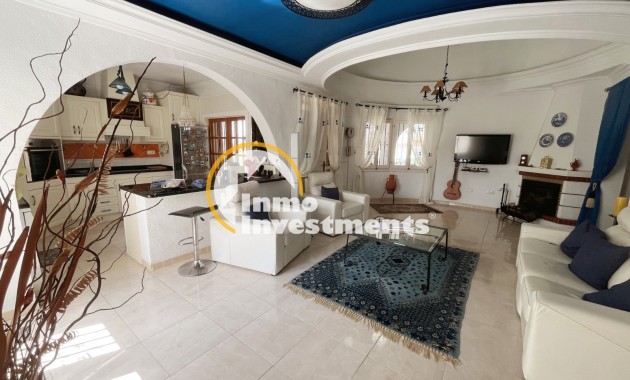 Resale - Villa - Ciudad Quesada - Central Quesada