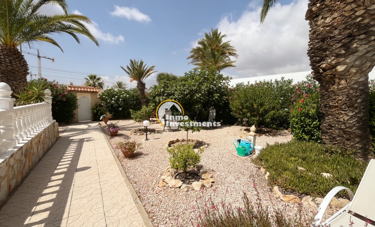 Resale - Villa - Ciudad Quesada - Central Quesada