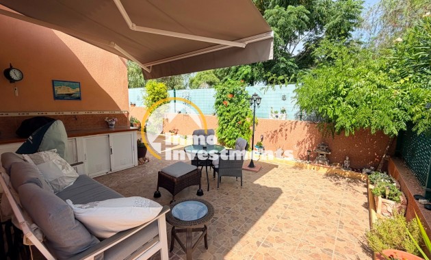 Resale - Villa - Los Montesinos - La Herrada