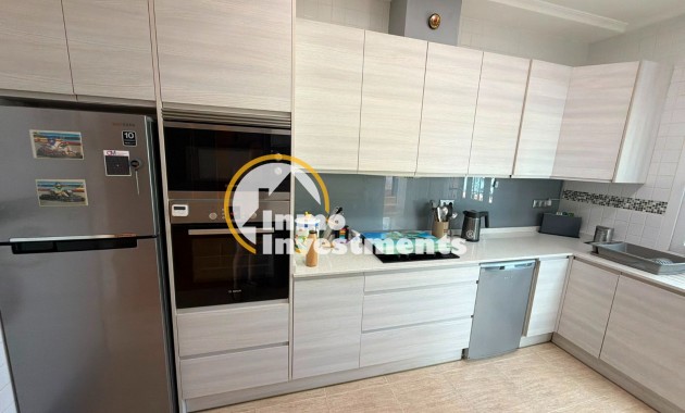 Resale - Villa - Los Montesinos - La Herrada