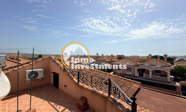 Resale - Villa - Los Montesinos - La Herrada