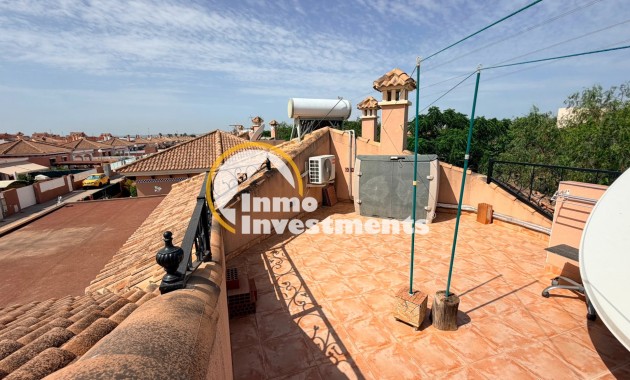 Resale - Villa - Los Montesinos - La Herrada