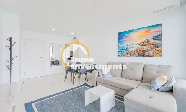 Resale - Apartament - Punta Prima - Beachside