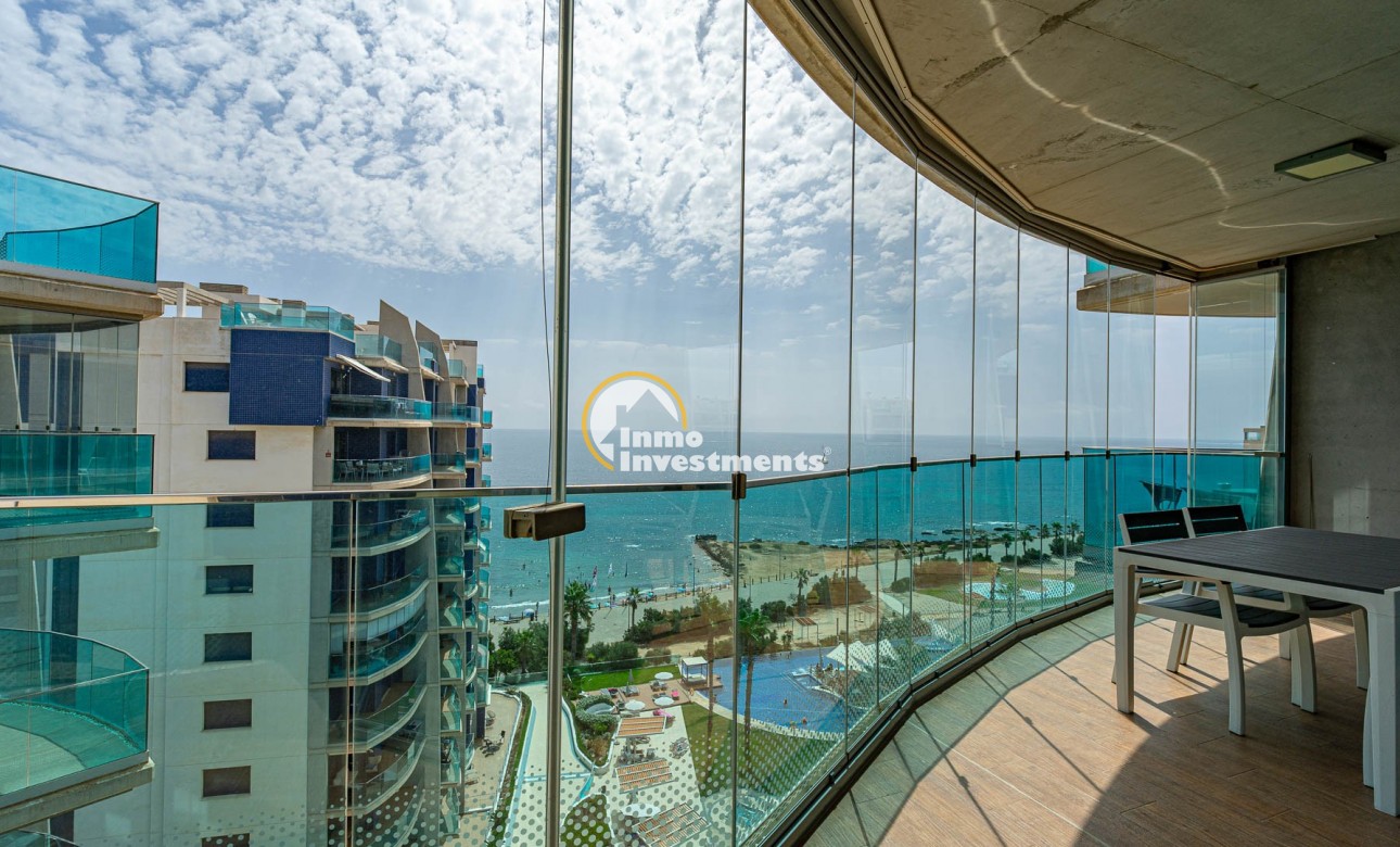Resale - Apartament - Punta Prima - Beachside
