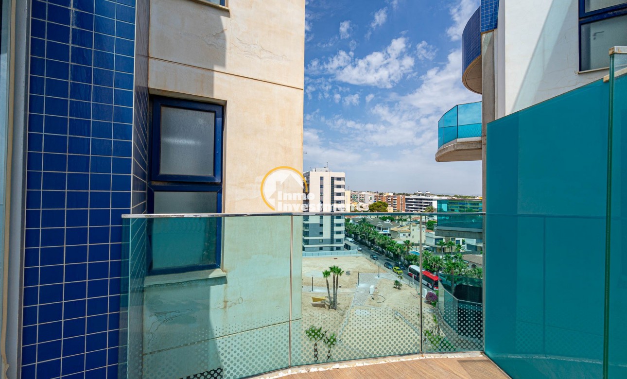 Resale - Apartament - Punta Prima - Beachside