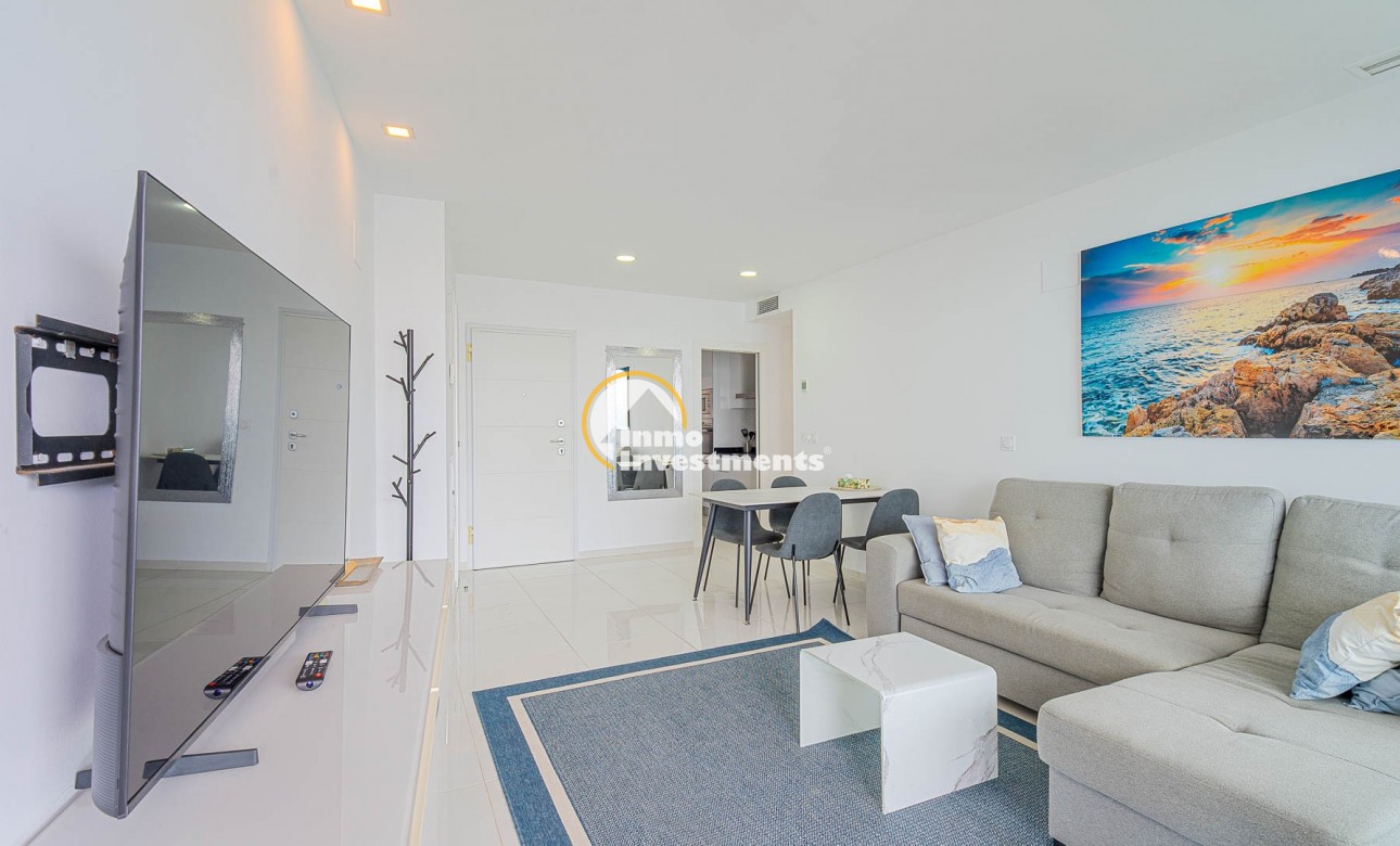 Resale - Apartament - Punta Prima - Beachside