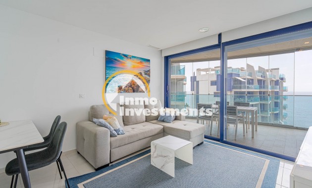 Resale - Apartament - Punta Prima - Beachside