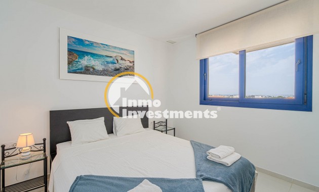 Resale - Apartament - Punta Prima - Beachside
