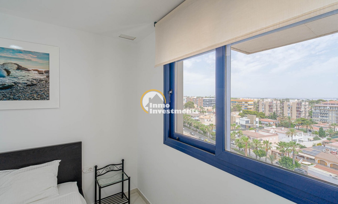 Resale - Apartament - Punta Prima - Beachside