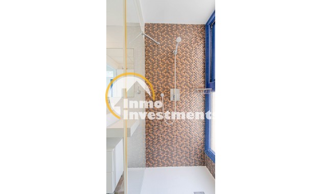 Resale - Apartament - Punta Prima - Beachside