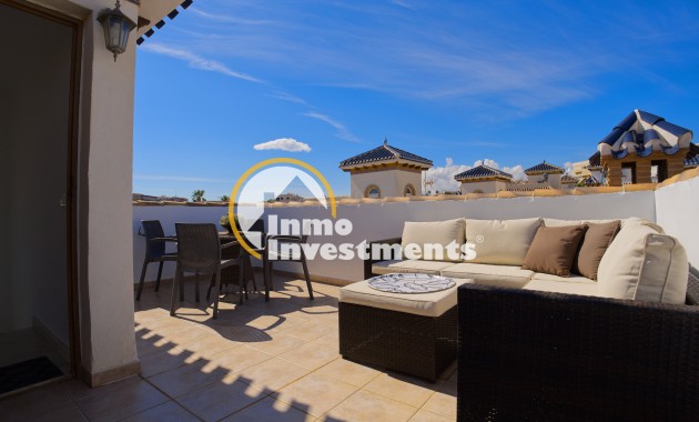 Resale - Villa - Torrevieja
