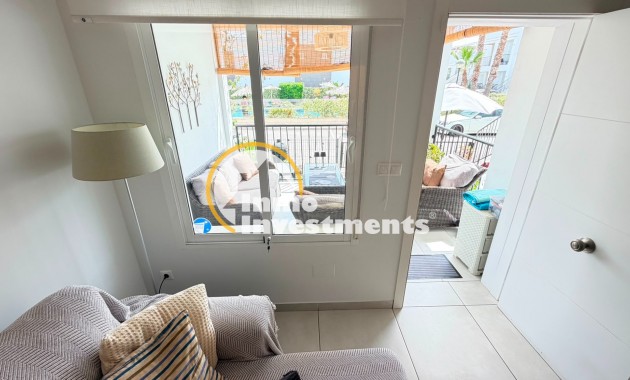 Reventa - Apartamento - Torrevieja - Aguas Nuevas