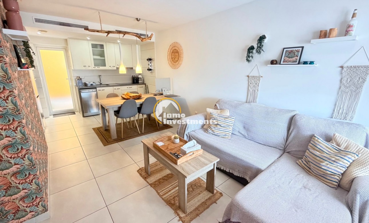 Reventa - Apartamento - Torrevieja - Aguas Nuevas