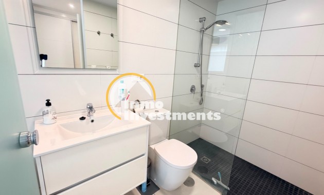 Reventa - Apartamento - Torrevieja - Aguas Nuevas