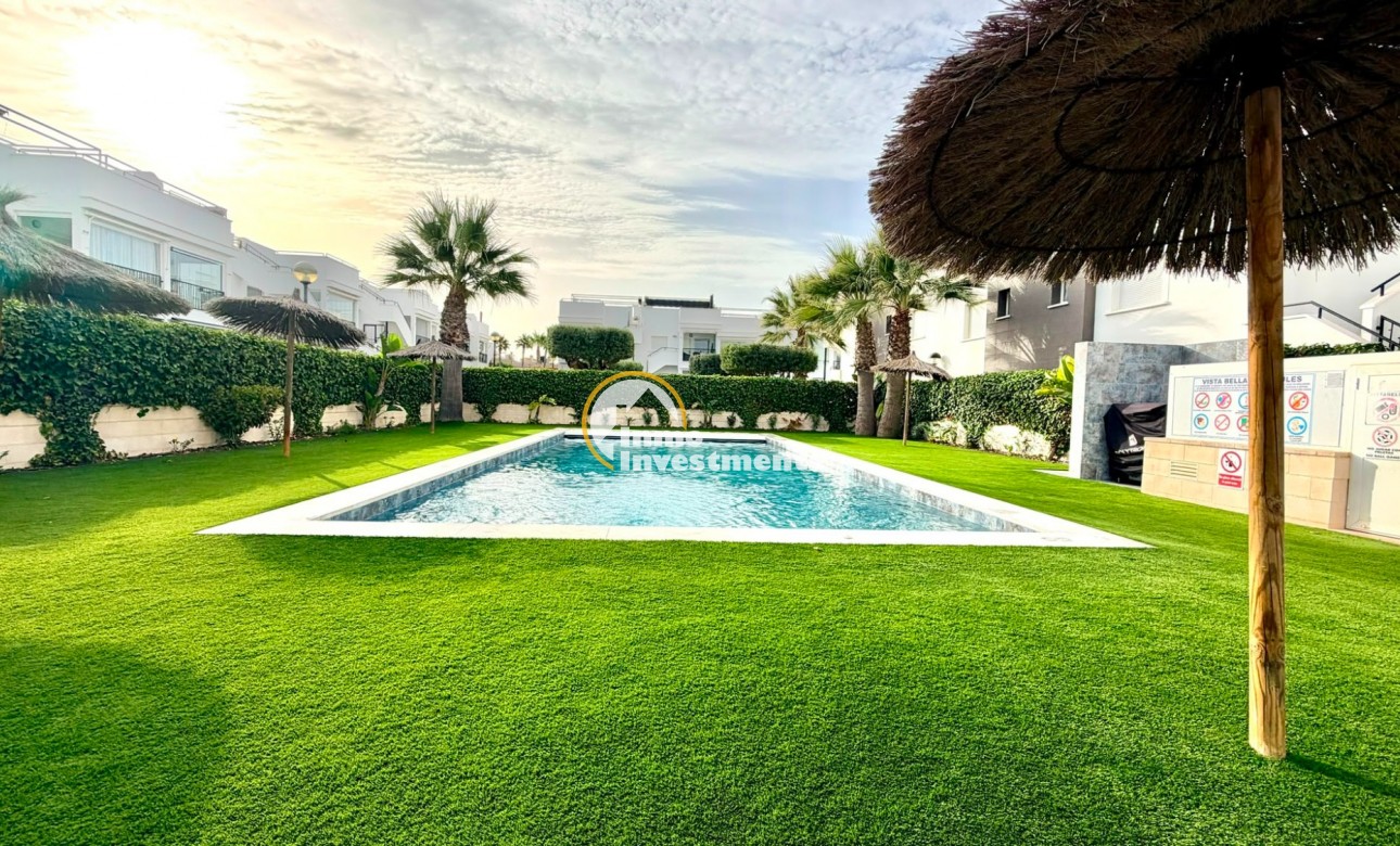 Reventa - Apartamento - Torrevieja - Aguas Nuevas