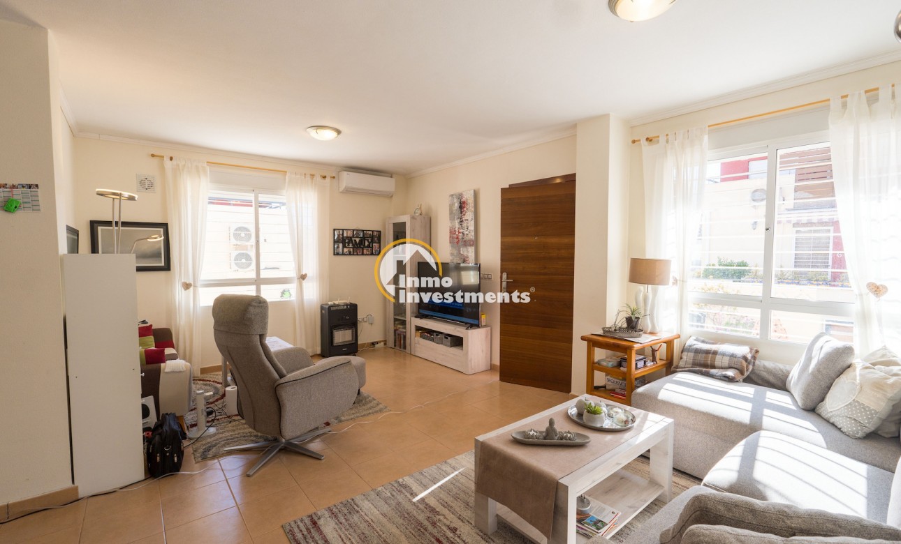 Till salu - Town house - Villamartin - Las Filipinas