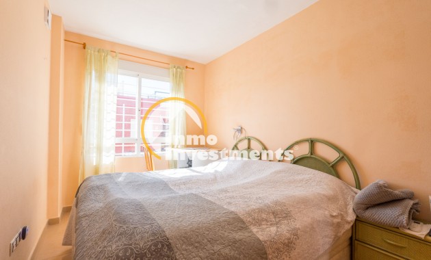 Till salu - Town house - Villamartin - Las Filipinas