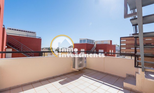 Till salu - Town house - Villamartin - Las Filipinas