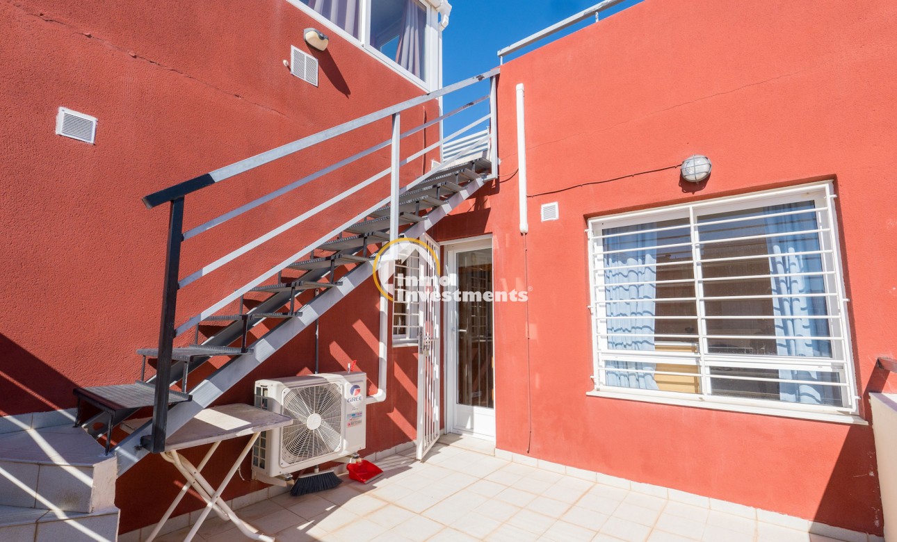 Till salu - Town house - Villamartin - Las Filipinas