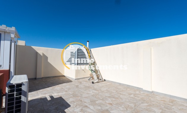 Till salu - Town house - Villamartin - Las Filipinas