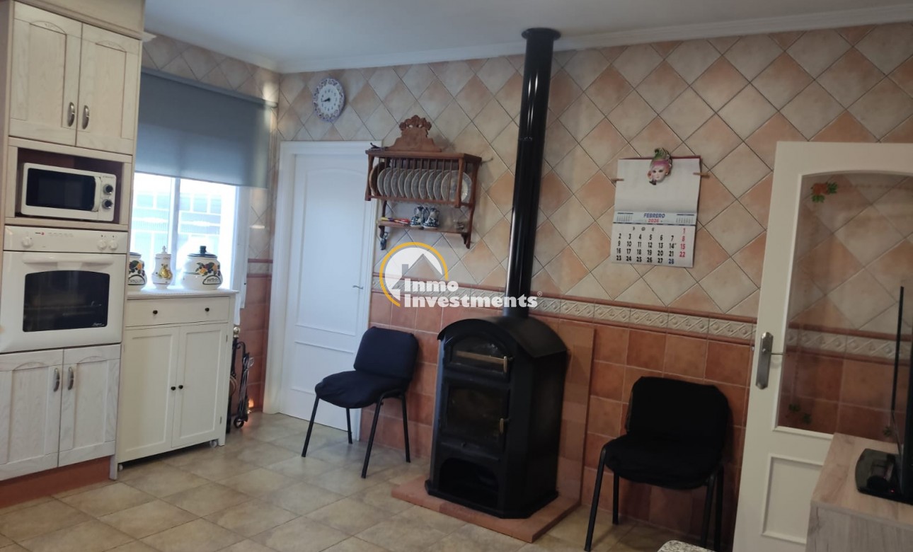 Reventa - Chalet independiente - Elche