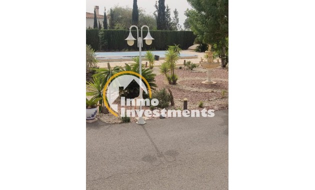 Reventa - Chalet independiente - Elche