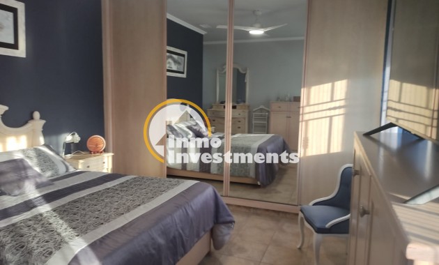 Reventa - Chalet independiente - Elche