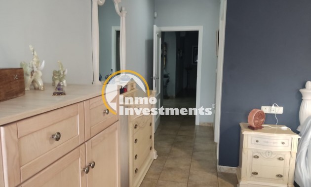Reventa - Chalet independiente - Elche