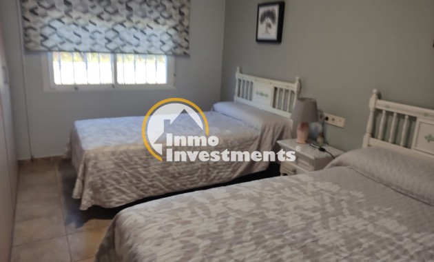Reventa - Chalet independiente - Elche