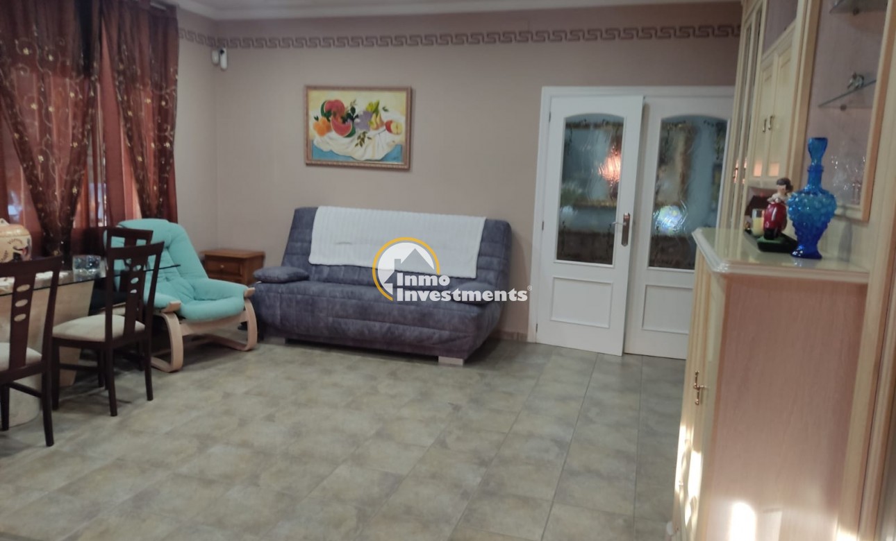 Reventa - Chalet independiente - Elche