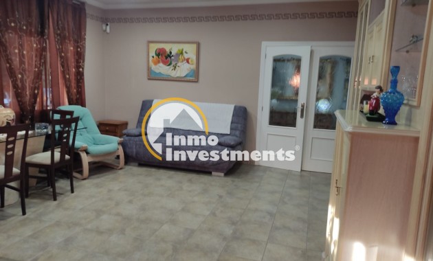 Reventa - Chalet independiente - Elche
