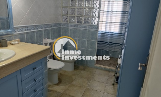Reventa - Chalet independiente - Elche