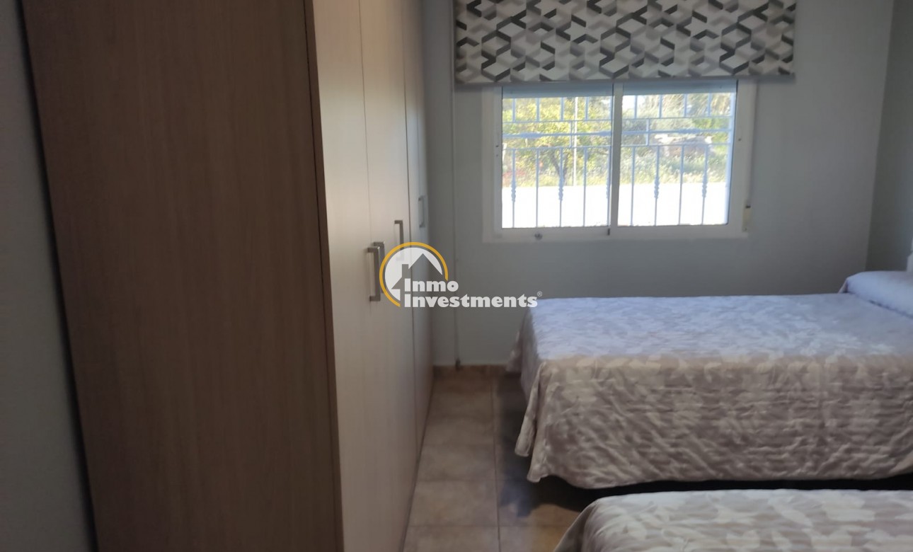 Reventa - Chalet independiente - Elche