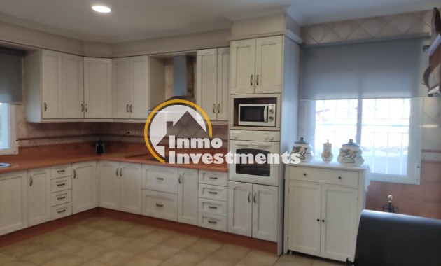 Reventa - Chalet independiente - Elche