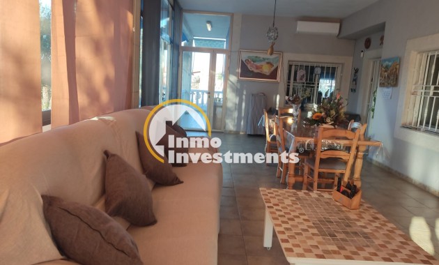 Reventa - Chalet independiente - Elche