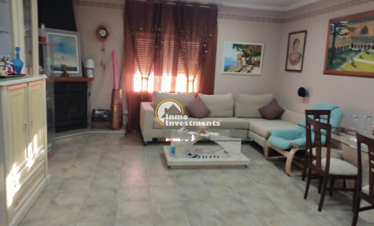 Reventa - Chalet independiente - Elche