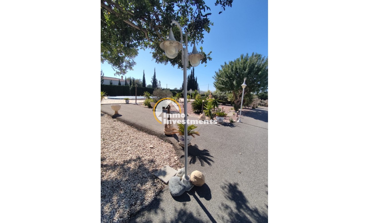 Reventa - Chalet independiente - Elche