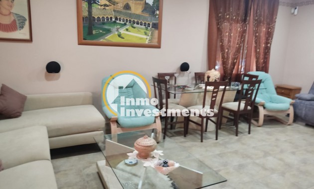 Reventa - Chalet independiente - Elche